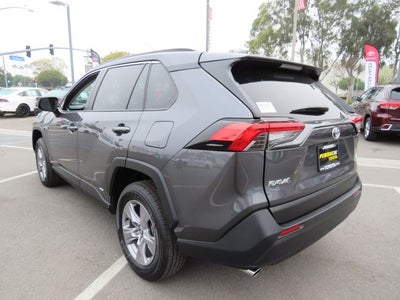 2025 Toyota RAV4 HYBRID LE