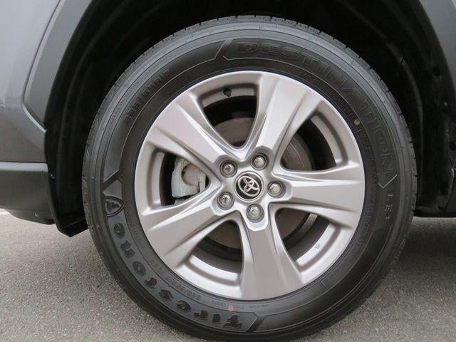 2025 Toyota RAV4 HYBRID LE