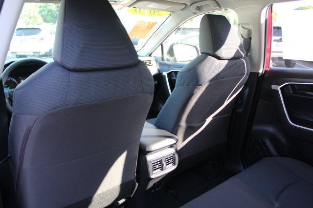 2020 Toyota RAV4 Hybrid LE