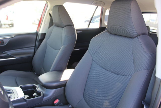 2020 Toyota RAV4 Hybrid LE