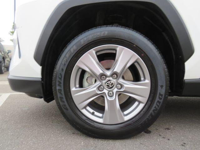 2023 Toyota RAV4 HYBRID LE