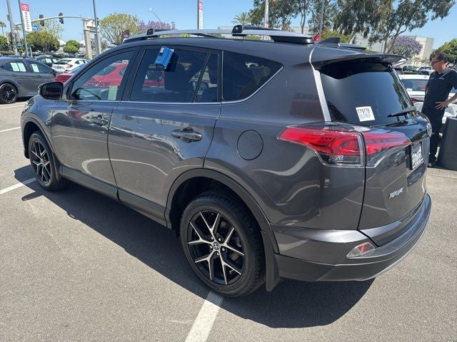 2018 Toyota RAV4 SE