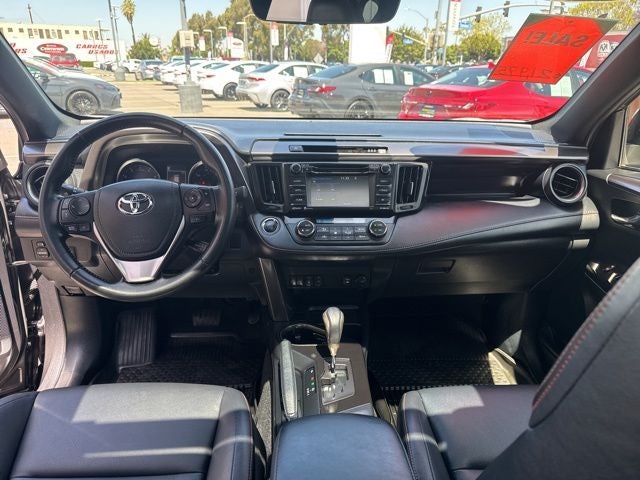 2018 Toyota RAV4 SE