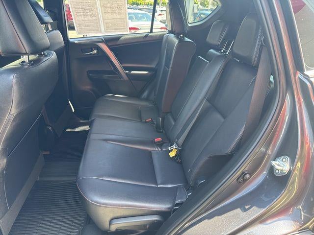 2018 Toyota RAV4 SE