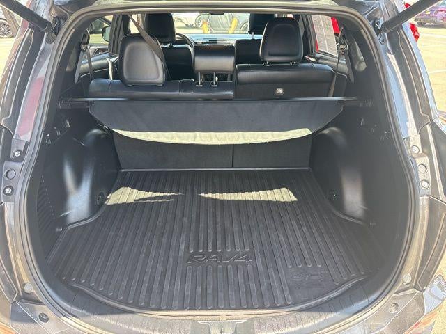 2018 Toyota RAV4 SE