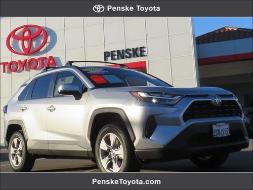 2025 Toyota RAV4 XLE