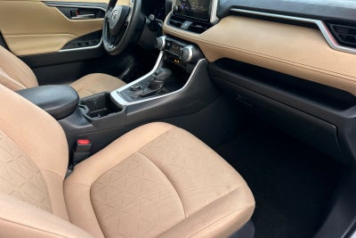 2023 Toyota RAV4 Hybrid XLE