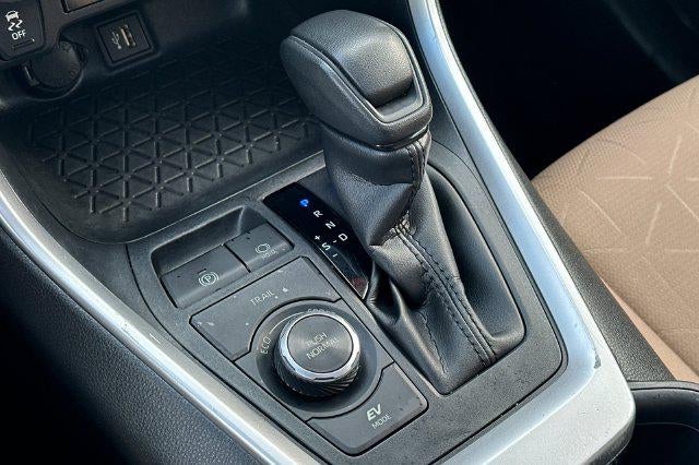 2023 Toyota RAV4 Hybrid XLE
