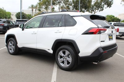 2025 Toyota RAV4 Hybrid XLE