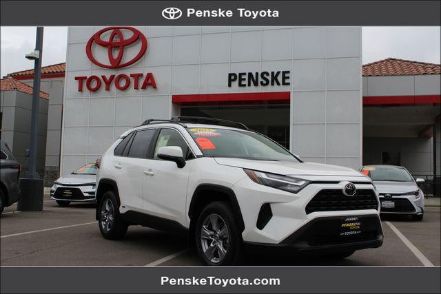 2025 Toyota RAV4 Hybrid XLE