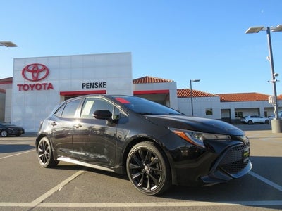 2022 Toyota COROLLA HATCHBACK SE Nightshade Edition