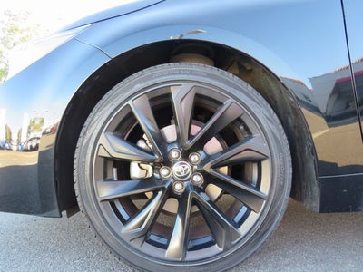 2022 Toyota COROLLA HATCHBACK SE Nightshade Edition