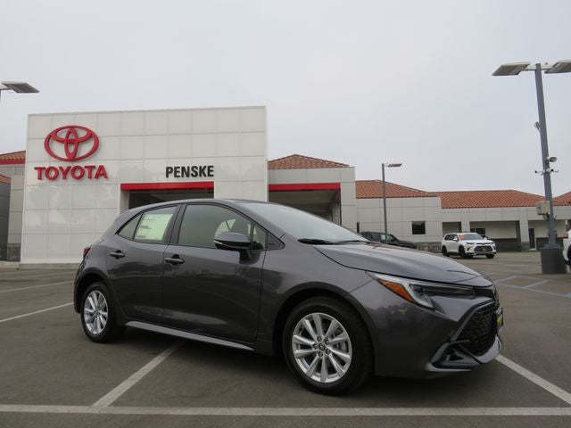 2026 Toyota Corolla Hatchback SE