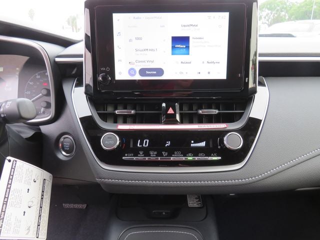 2026 Toyota Corolla Hatchback SE