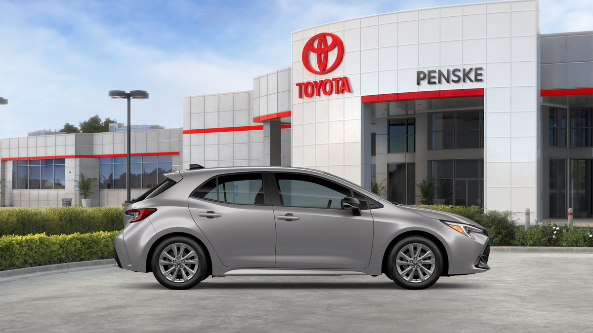 2026 Toyota Corolla Hatchback SE