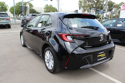2026 Toyota Corolla Hatchback SE