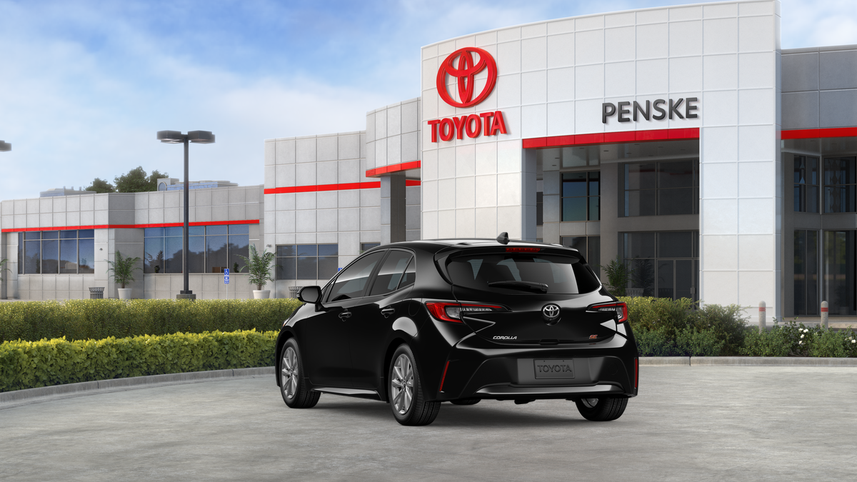 2026 Toyota Corolla Hatchback SE