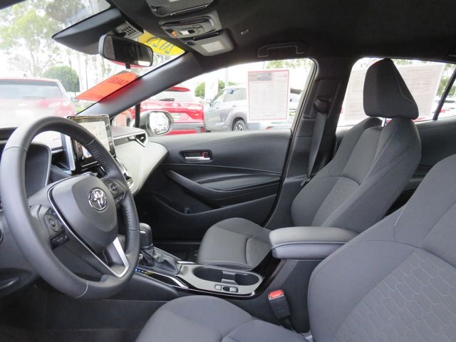 2025 Toyota COROLLA HATCHBACK SE