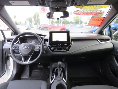 2025 Toyota COROLLA HATCHBACK SE