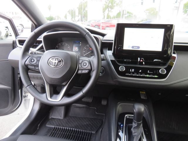 2025 Toyota COROLLA HATCHBACK SE