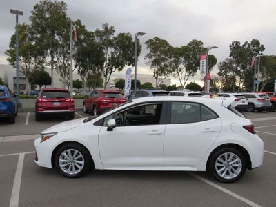2025 Toyota COROLLA HATCHBACK SE