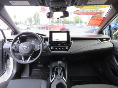 2025 Toyota COROLLA HATCHBACK SE