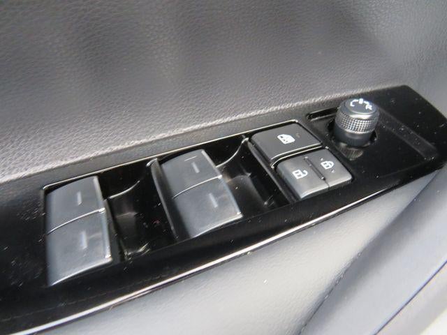 2025 Toyota COROLLA HATCHBACK SE