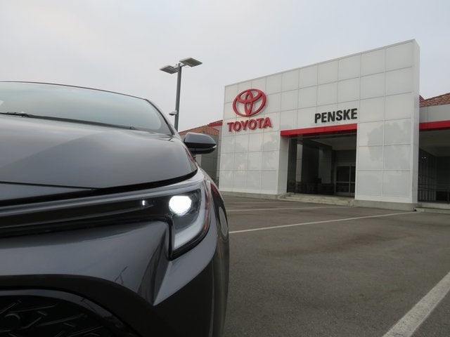 2026 Toyota Corolla Hatchback SE