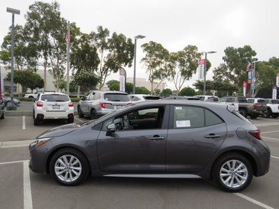 2026 Toyota Corolla Hatchback SE