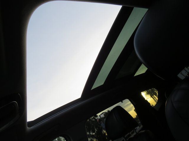 2022 Hyundai Santa Fe SEL Premium