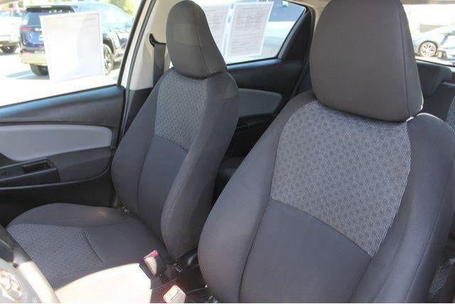 2016 Toyota Yaris L