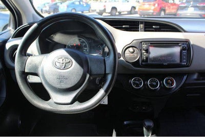 2016 Toyota Yaris L