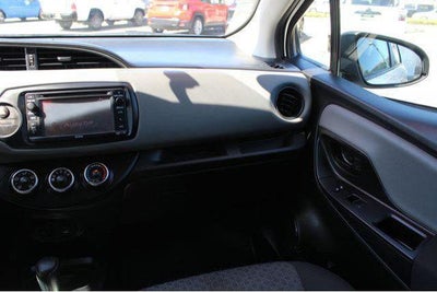 2016 Toyota Yaris L