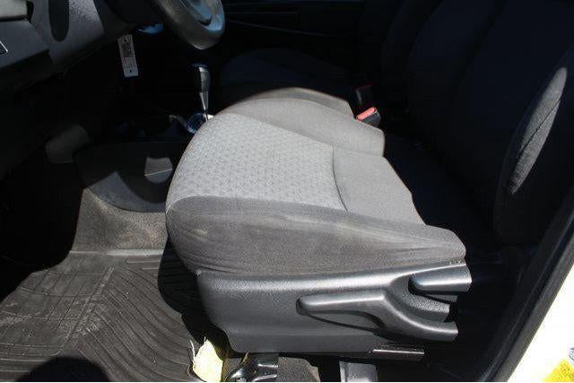 2016 Toyota Yaris L