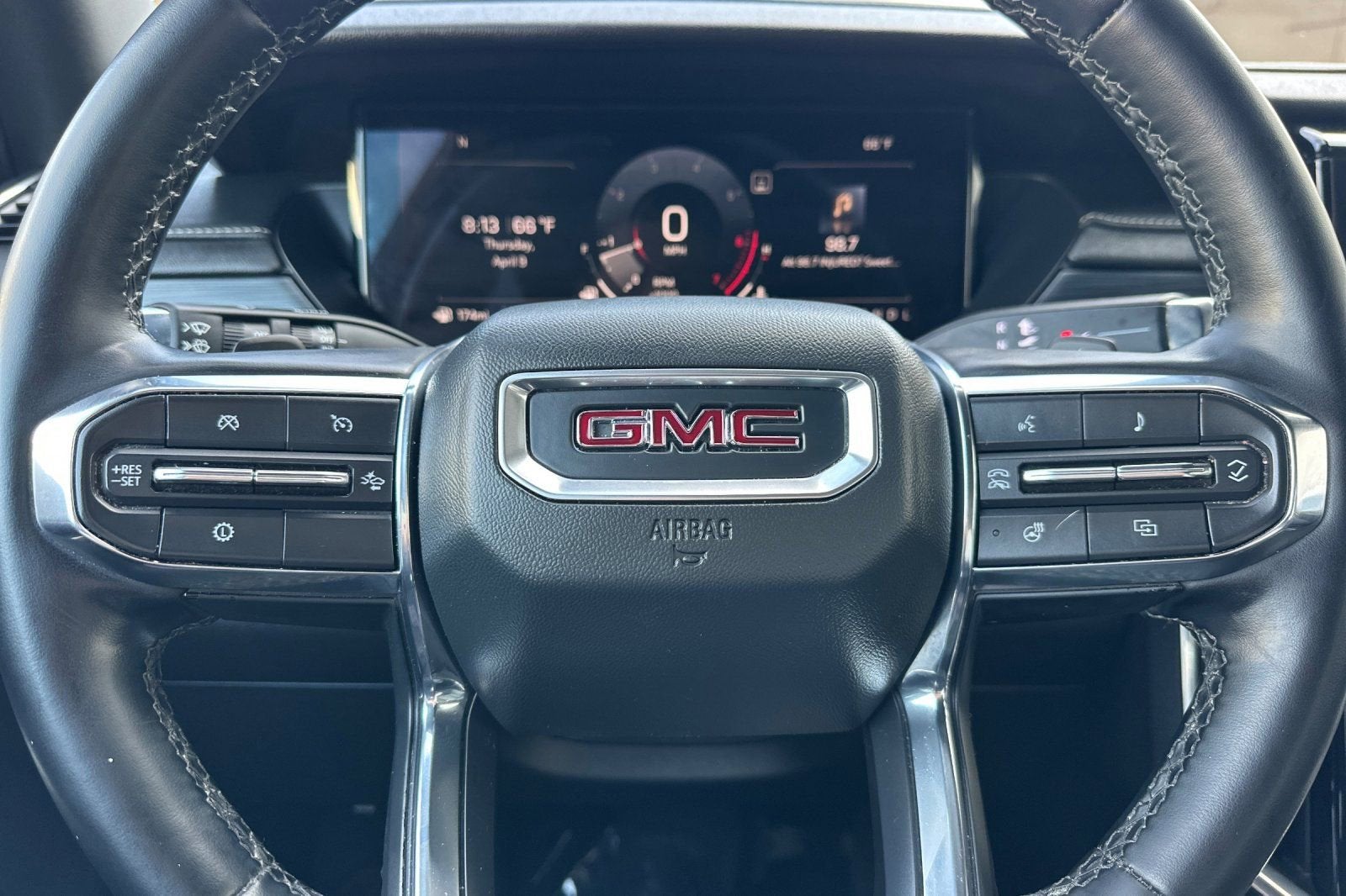 2024 GMC Acadia Elevation