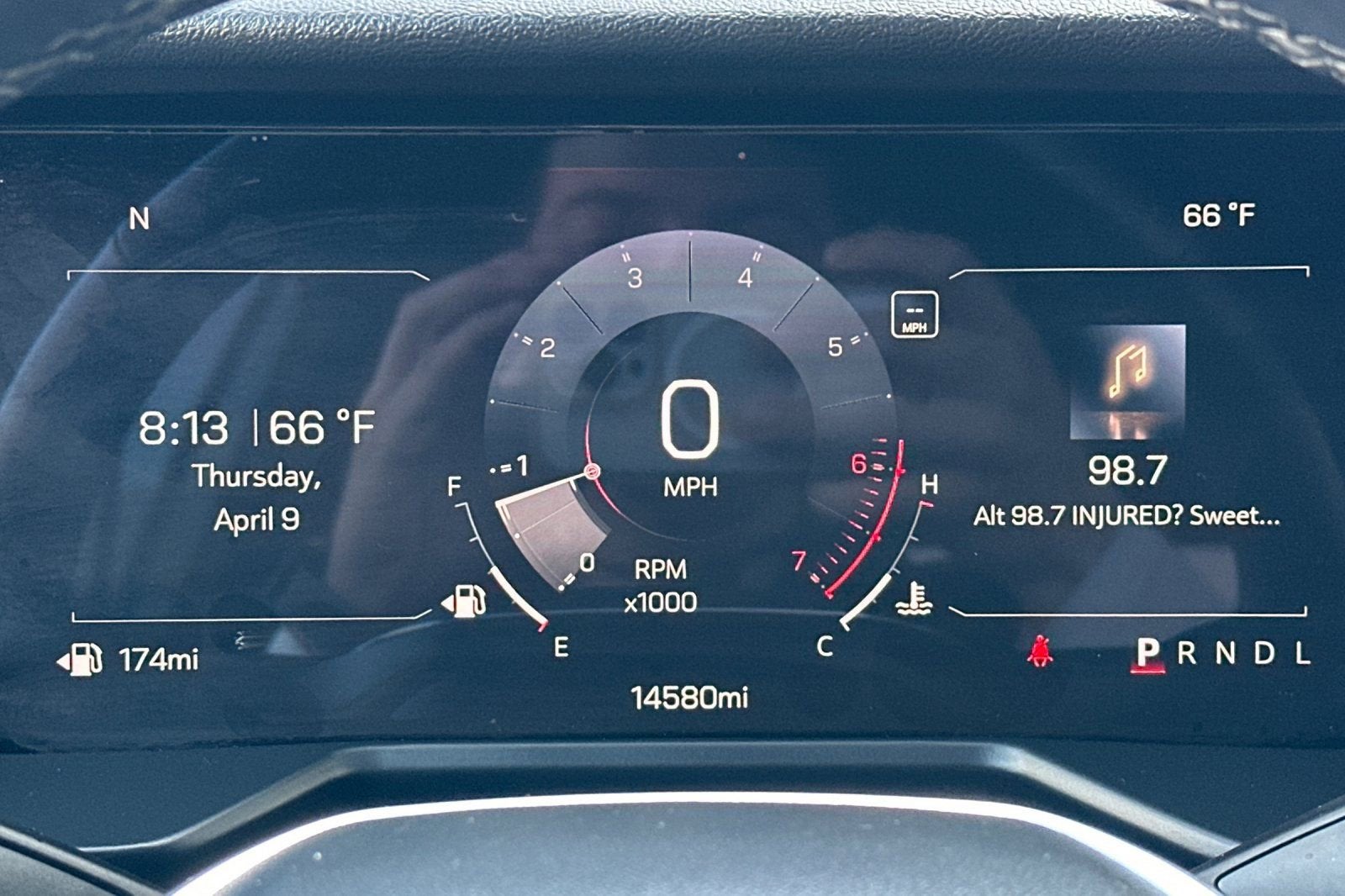 2024 GMC Acadia Elevation