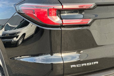 2024 GMC Acadia Elevation