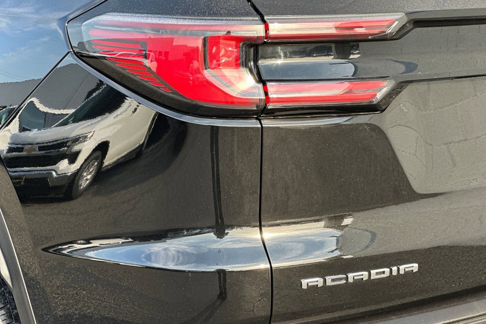 2024 GMC Acadia Elevation