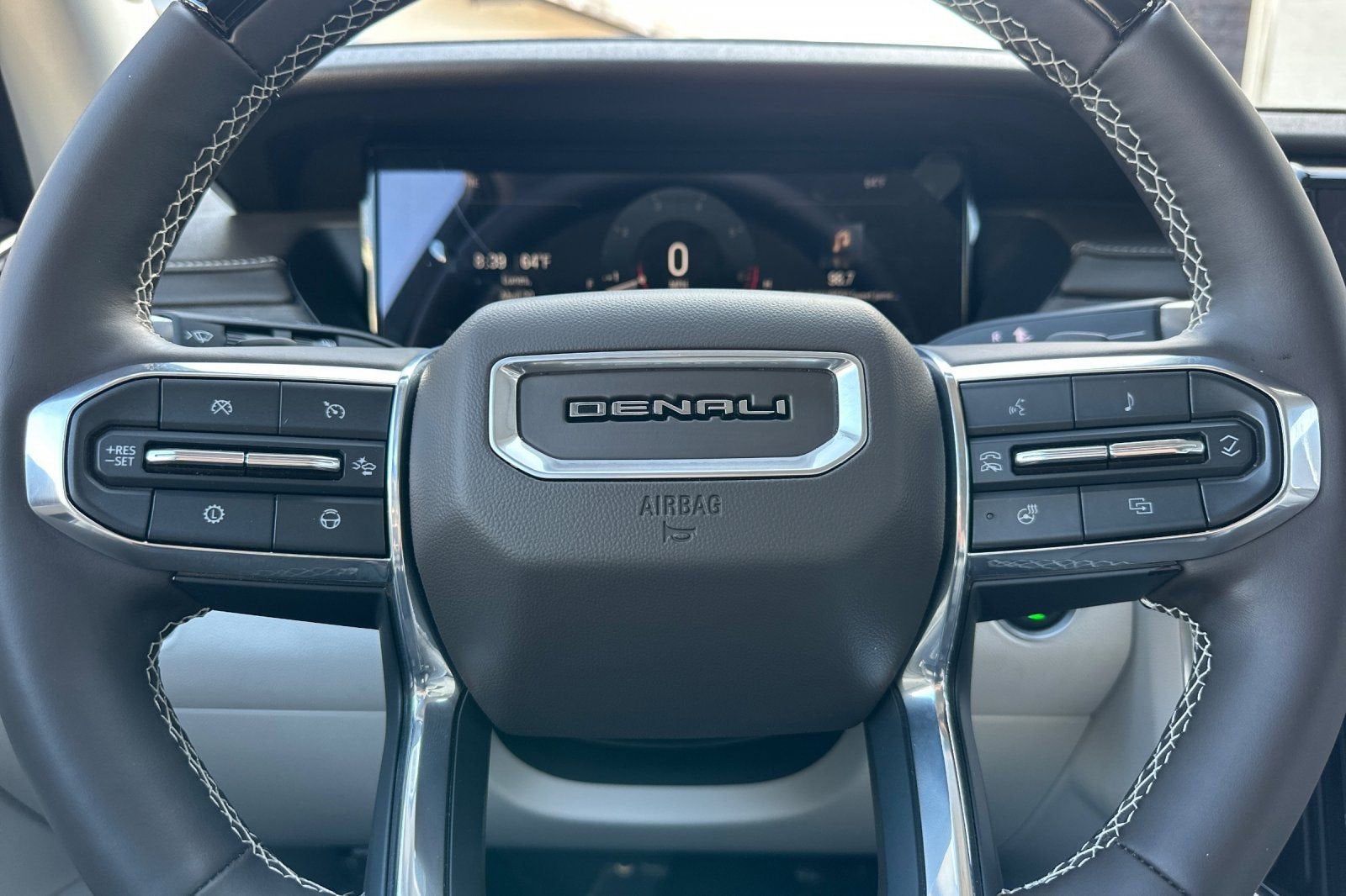2025 GMC Acadia Denali
