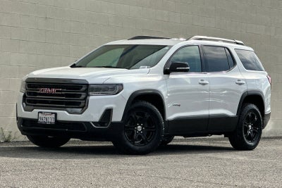 2023 GMC Acadia AT4