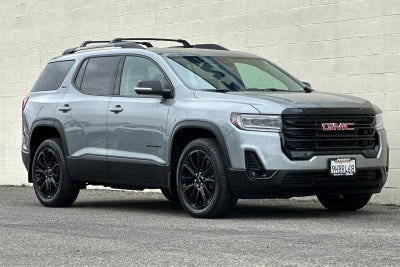 2023 GMC Acadia SLT