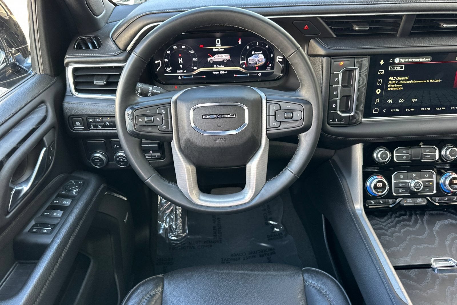 2023 GMC Yukon XL Denali