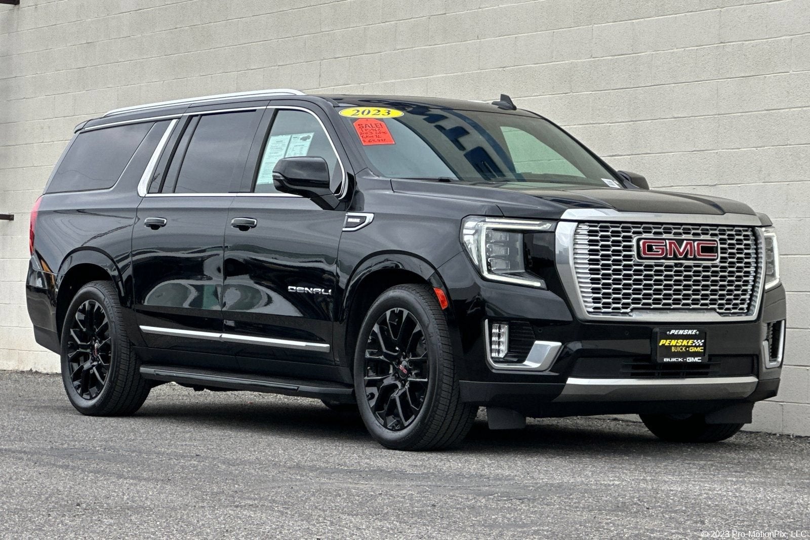 2023 GMC Yukon XL Denali
