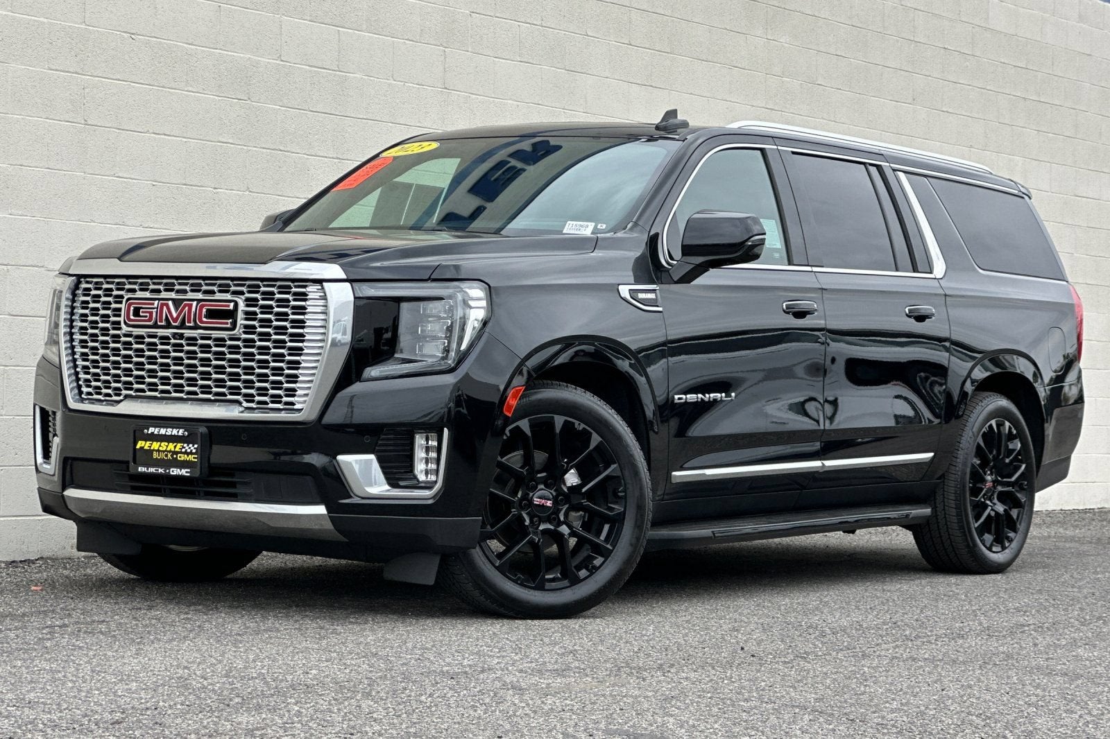 2023 GMC Yukon XL Denali