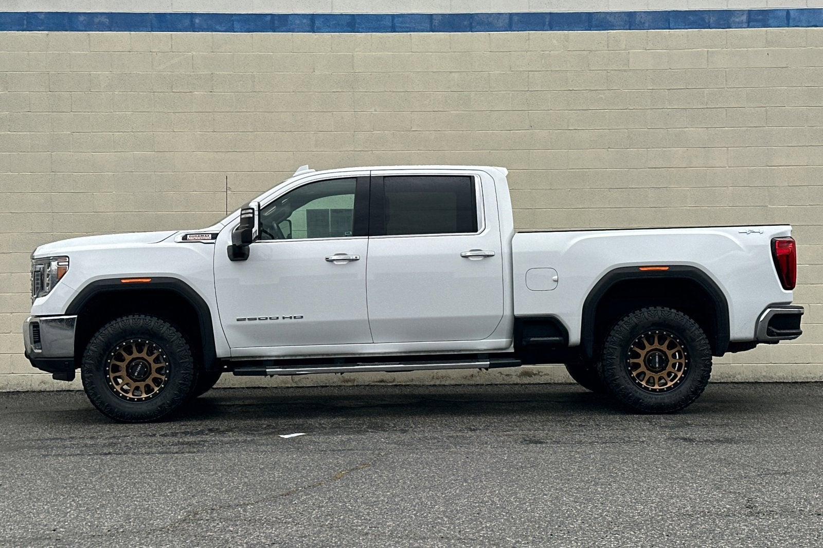 2023 GMC Sierra 2500 HD SLT