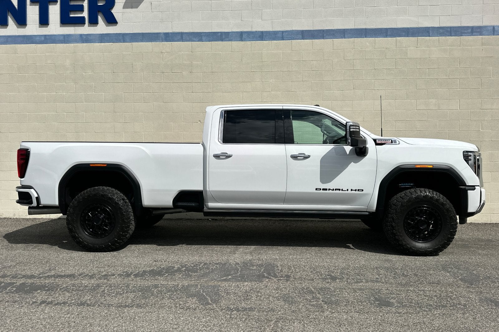 2024 GMC Sierra 2500 HD Denali