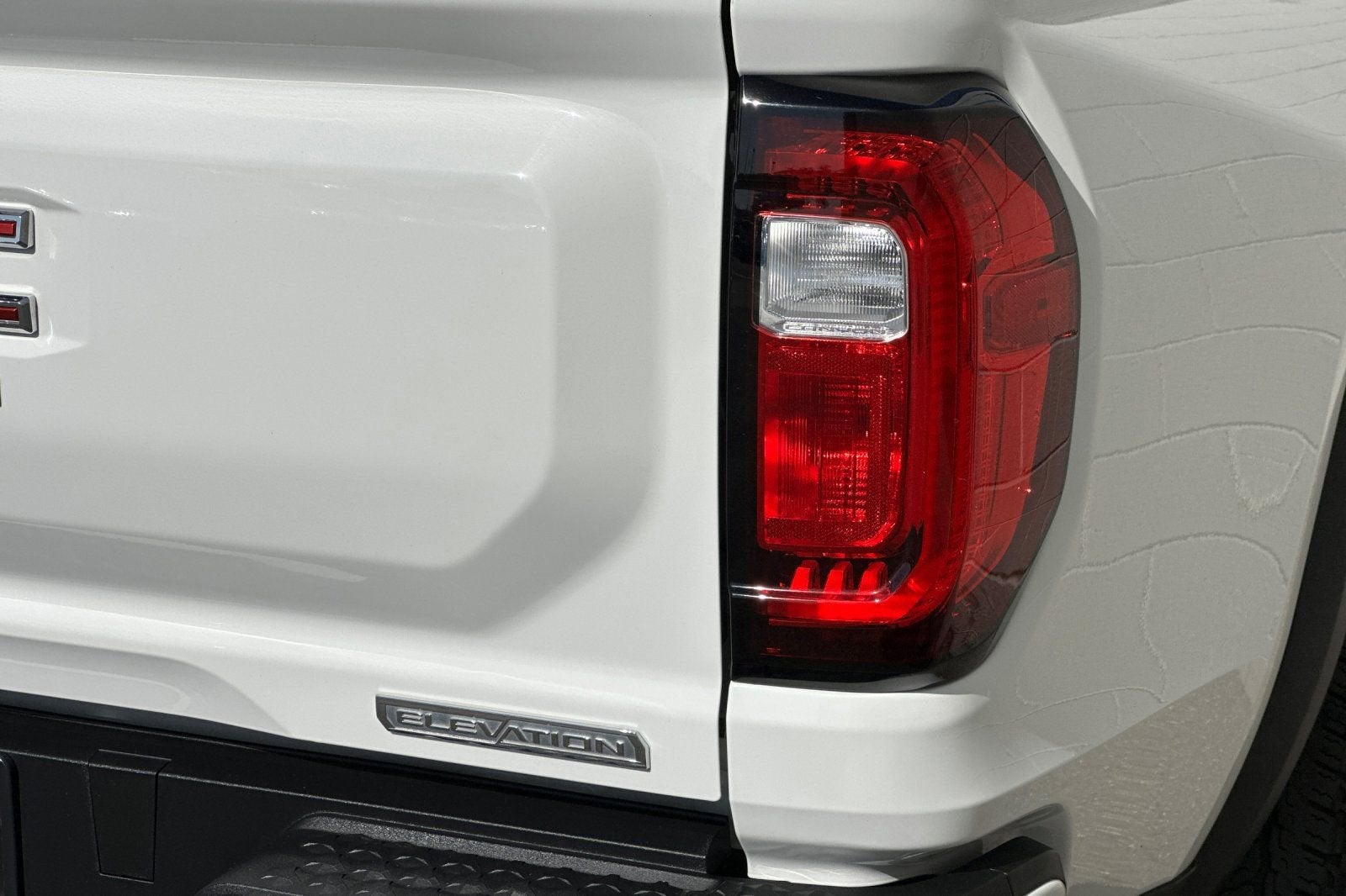 2023 GMC Canyon Elevation