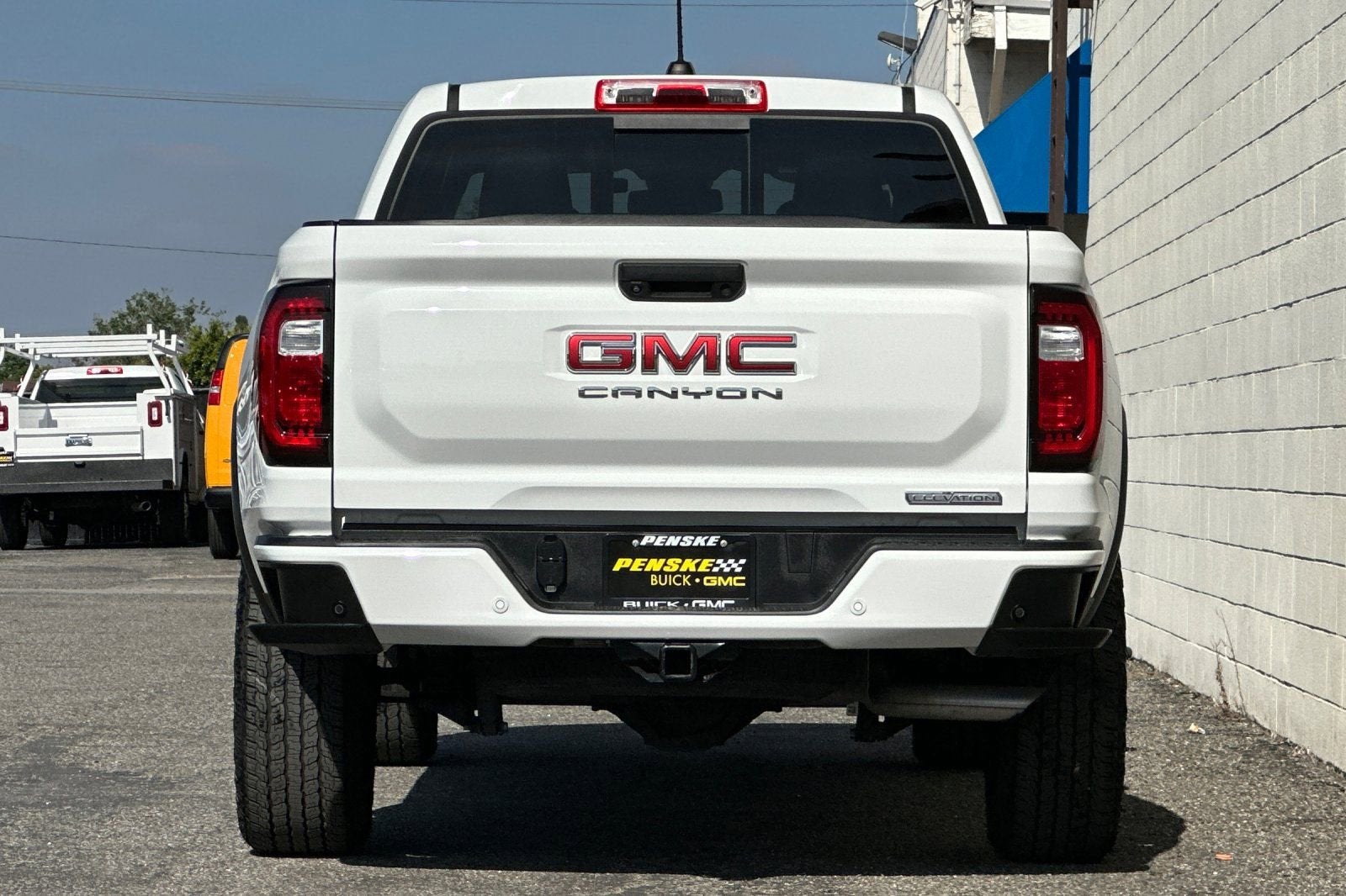 2023 GMC Canyon Elevation