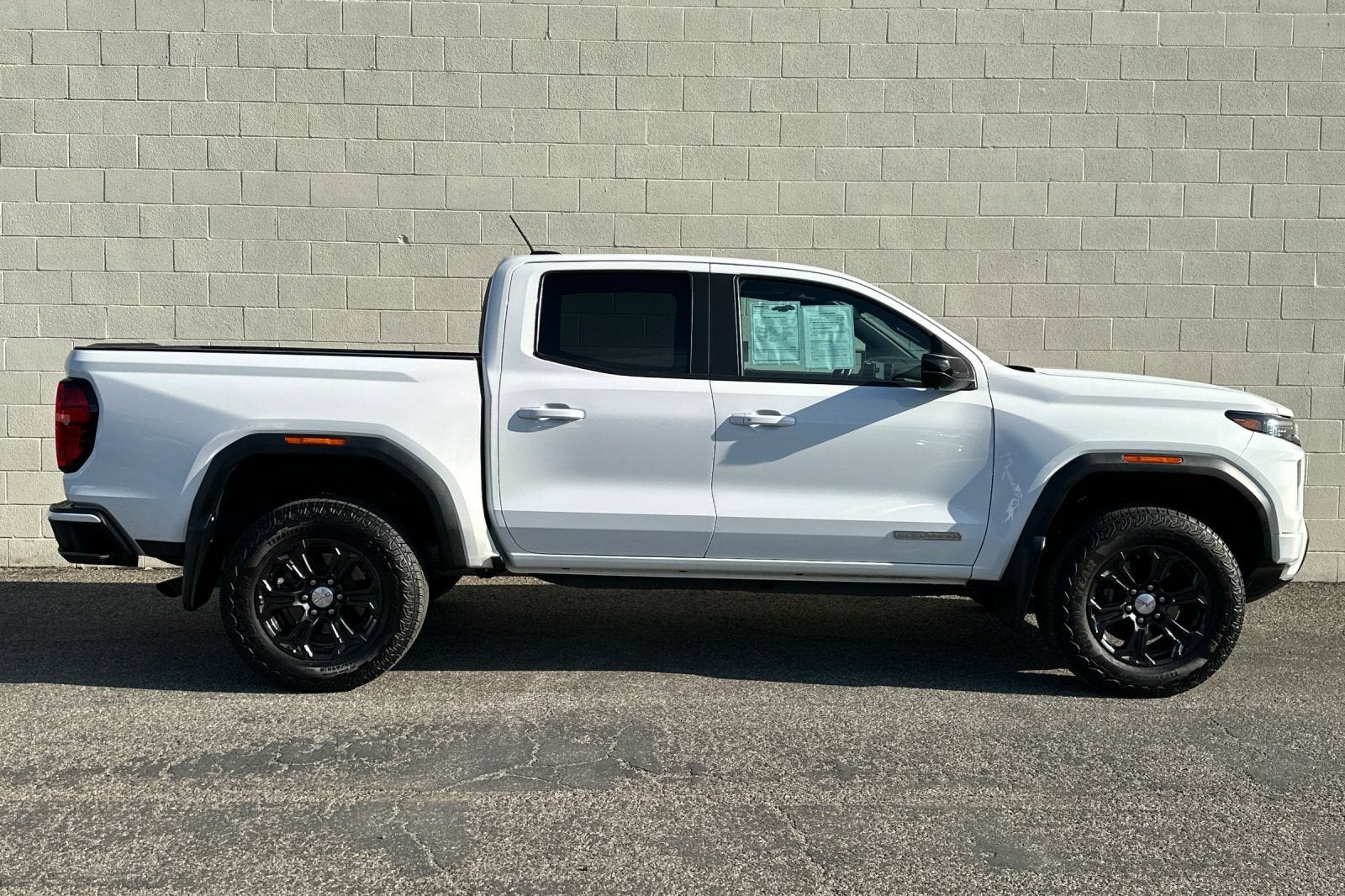 2023 GMC Canyon 2WD Elevation