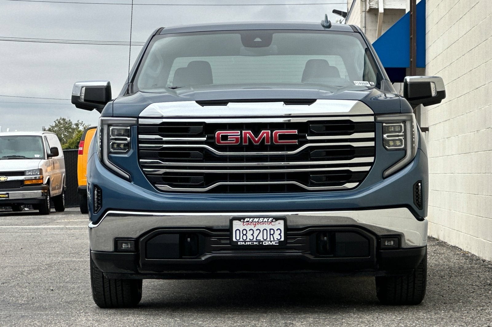 2024 GMC Sierra 1500 SLT